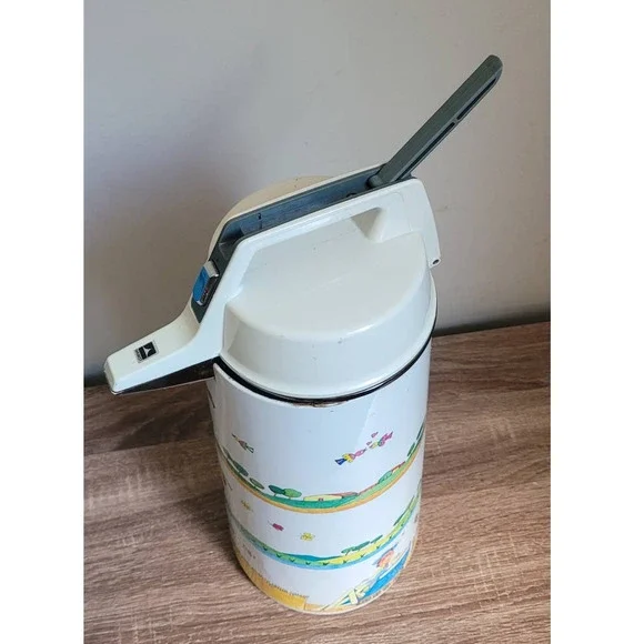 Everest National Vacuum Bottle Vintage Multi-Cup Coffee Carafe w/ Farm Scene - Picture 5 of 8